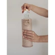 Kép 2/4 - MISMATCH Üvegkulacs 750ml - Cookie - Equa