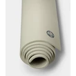 Kép 2/4 - Manduka PRO Yoga Mat 6mm – prémium jógaszőnyeg  - Birch