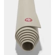 Kép 2/5 - Manduka PROlite Yoga Mat 4.7mm – prémium jógaszőnyeg - Sand