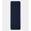Kép 3/4 - Manduka Begin Yoga Mat 5mm – kezdő jógaszőnyeg - Midnight