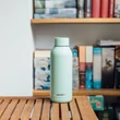 Kép 2/5 - Hőtartó fémkulacs SOLID - Menta Powder 510ml - Quokka