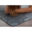 Kép 9/11 - Jógaszőnyeg Infinity Mat - Charcoal / YogaDesignLab